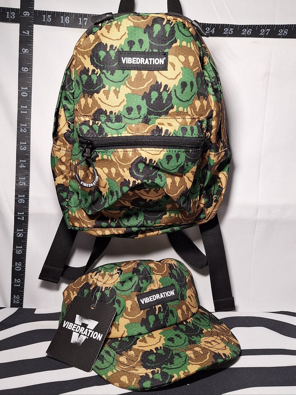 Vibedration Hydration Backpack Small w/o bladder with matching NWT Hat/Cap